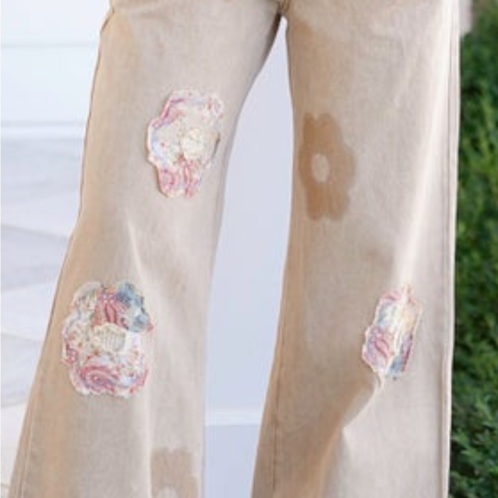 POL Beige Floral Patchwork Wide Leg Pants - Picture 3 of 4